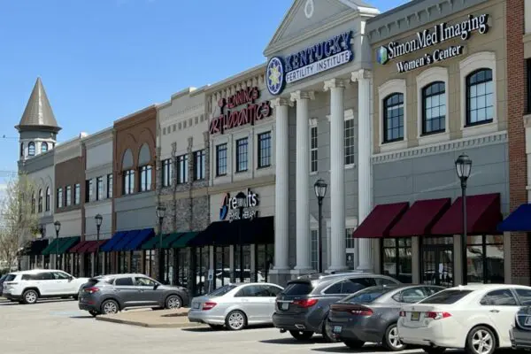 Chamberlain Pointe Commercial Property store fronts