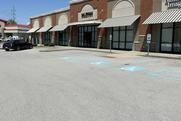 Chamberlain Pointe Commercial Property parking lot