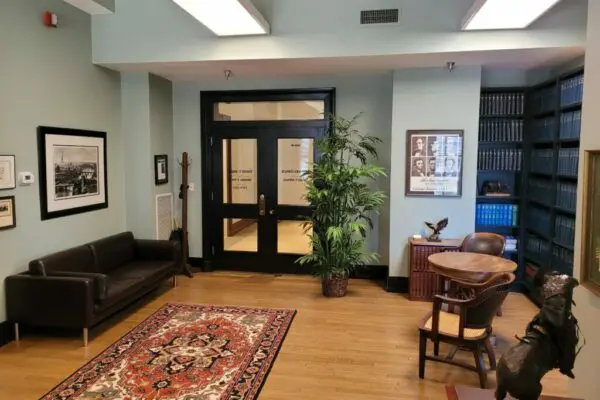 310 E Broadway Office Lobby 310 East Broadway Office Lobby