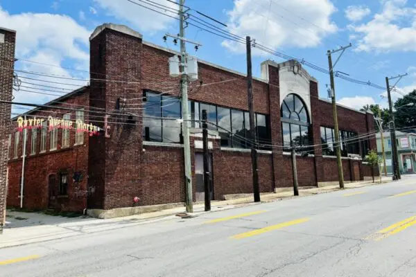 Baxter Morgue Building Front and Driveway