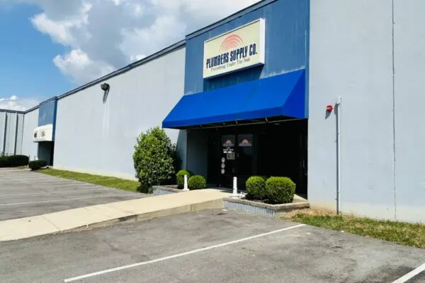 Bluegrass Parkway Plumbers Supply Entrance Bluegrass Parkway Plumbers Supply Entrance