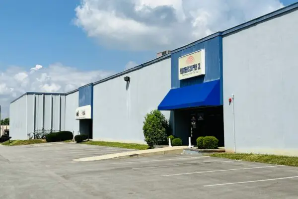 Bluegrass Parkway Plumbers Supply Parking Bluegrass Parkway Plumbers Supply Parking