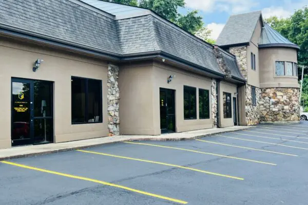 Clifton Retail Parking
