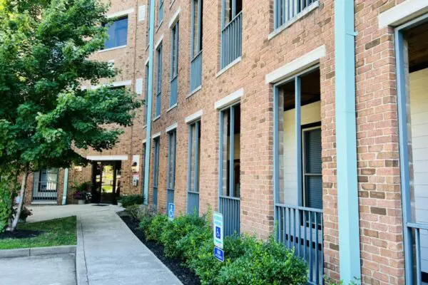 Fifth Street Terrace Walkway