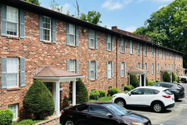 Hite Ave Gardens Apartments Entrance
