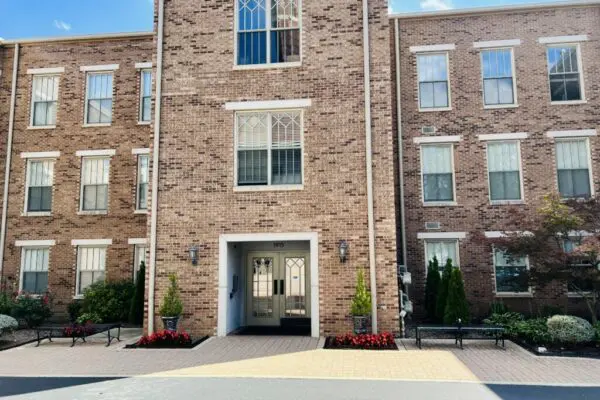 Belknap Condos Rear Entrance