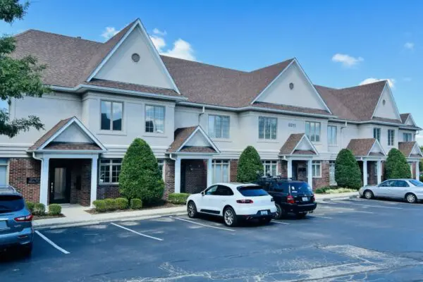 Front of Glenridge Office Condos